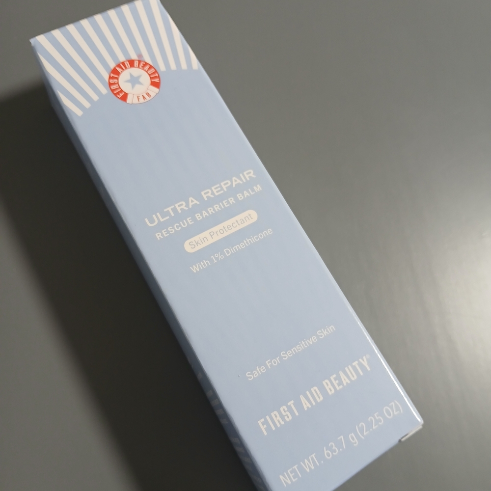 First Aid Beauty Ultra Repair Rescue Barrier Balm